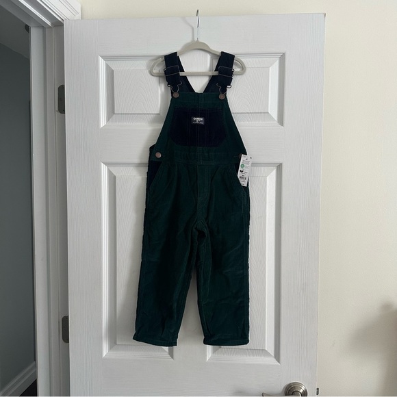 Size 4T OshKosh Toddler Soft Navy and Green Corduroy Overalls - Picture 3 of 7
